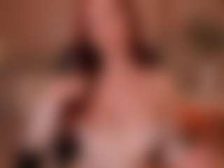 Live cam show with Mia Farrell - Camel Toe on x69.live