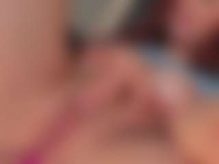 Mia Farrell's Live Sex Cam Show
