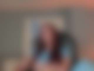 Mia Farrell's Live Sex Cam Show