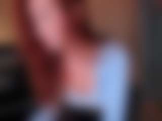 Live cam show with Mia Farrell - Average on Streamer API