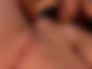 Mia Farrell's Live Sex Cam Show