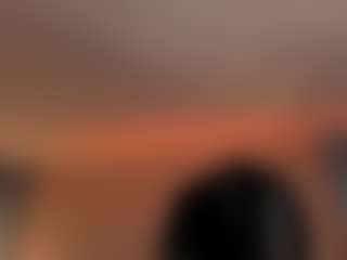 Mia Farrell's Live Sex Cam Show