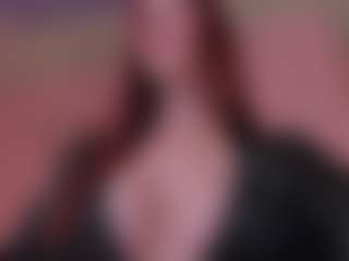 Live cam show with Mia Farrell - Fingering on Chatstar