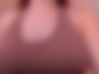 Mia Farrell's Live Sex Cam Show