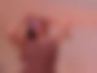 Mia Farrell's Live Sex Cam Show