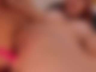 Mia Farrell's Live Sex Cam Show