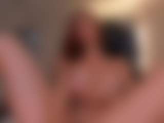 Mia Farrell's Live Sex Cam Show
