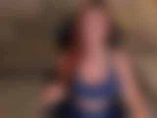 Live cam show with Mia Farrell - Red Hair on Camversity
