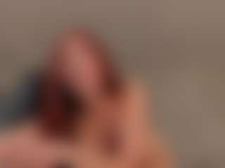 Mia Farrell's Live Sex Cam Show