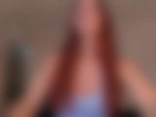 Mia Farrell's Live Sex Cam Show