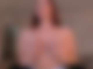 Mia Farrell's Live Sex Cam Show