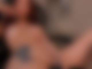 Mia Farrell's Live Sex Cam Show