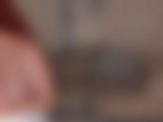 Mia Farrell's Live Sex Cam Show