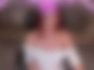 Mia Farrell's Live Sex Cam Show