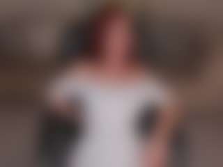 Mia Farrell's Live Sex Cam Show