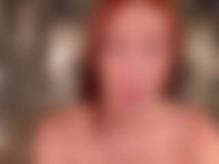 Mia Farrell's Live Sex Cam Show