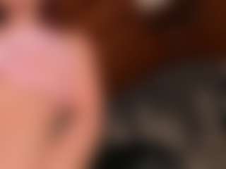 Mia Farrell's Live Sex Cam Show