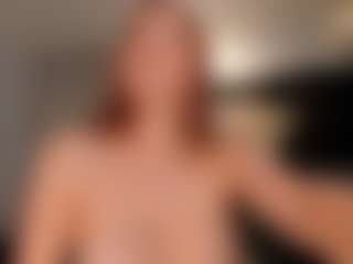 Live-Cam-Show mit Mia Farrell - Big Tits auf Camsoda