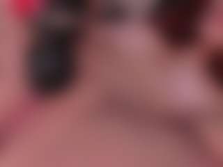 Mia Farrell's Live Sex Cam Show