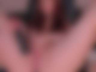 Mia Farrell's Live Sex Cam Show