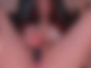 Mia Farrell's Live Sex Cam Show