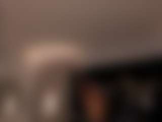 Mia Farrell's Live Sex Cam Show
