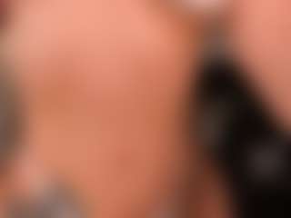 Mia Farrell's Live Sex Cam Show