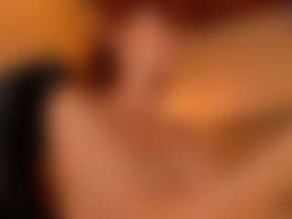 Mia Farrell's Live Sex Cam Show