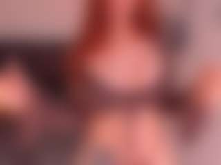 Mia Farrell's Live Sex Cam Show