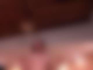 Live cam show with Mia Farrell - Camel Toe on Camsoda