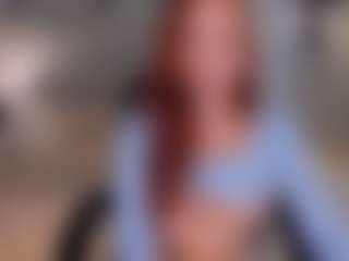Mia Farrell's Live Sex Cam Show