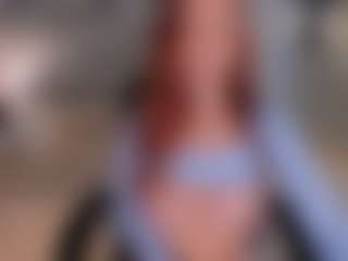 Mia Farrell's Live Sex Cam Show
