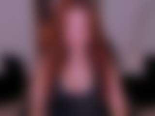 Mia Farrell's Live Sex Cam Show