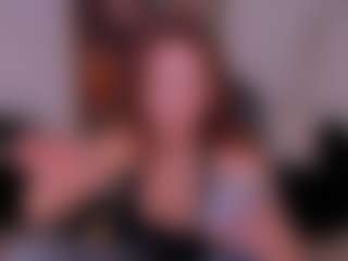 Mia Farrell's Live Sex Cam Show