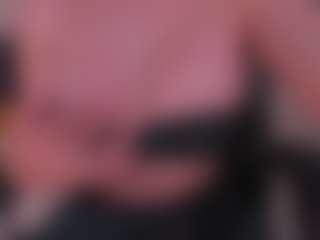 Mia Farrell's Live Sex Cam Show