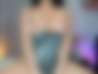 Live cam show with KARLOTAZUGAR - Facial on Taboo Cams XXX