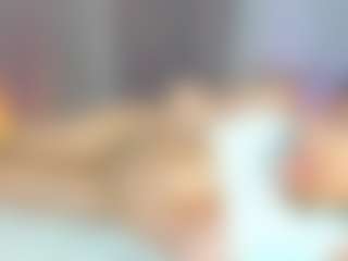 KARLOTAZUGAR's Live Sex Cam Show