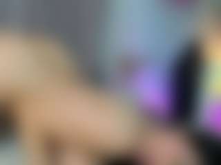 Show en direct avec KARLOTAZUGAR - BBW Lush sur Camsoda