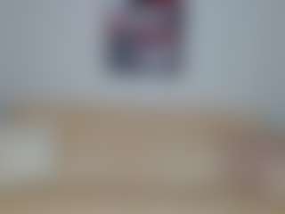 Live cam show with Sara - Flash on Milfs Live