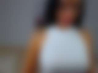 Live cam show with Sara - Flash on Ass Tok