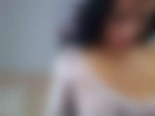 Live cam show with Sara - Facial Piercings on Camsoda