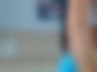 Live cam show with Sara - Natural on Dolls Live