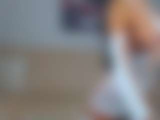 Live cam show with Sara - Stockings on Camsoda