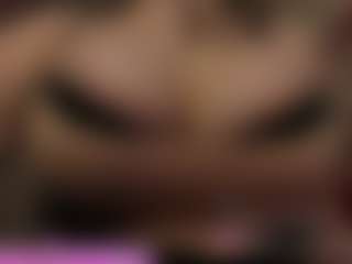 Live cam show with Ayana Delatorre - Twerk on Camsoda