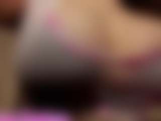 Live cam show with Ayana Delatorre - Cuckold on dropp.cam