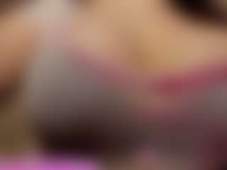 Live cam show with Ayana Delatorre - Green Eyes on xfollow cams