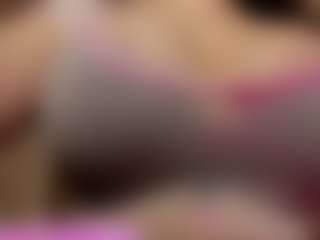Live cam show with Ayana Delatorre - Thick on TottyGirls