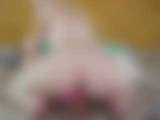Annemanifique's Live Sex Cam Show