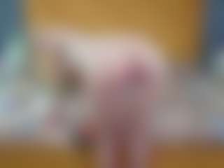 Live cam show with Annemanifique - Athletic Big Ass on Camsoda