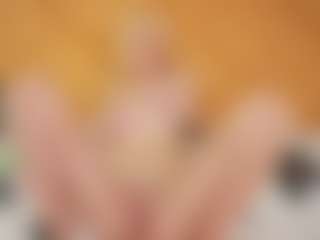 Annemanifique's Live Sex Cam Show